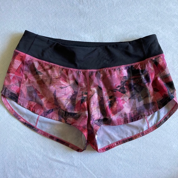 lululemon athletica Pants - Lululemon women’s shorts